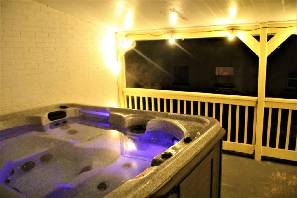 فيلا L'Auberge Sainte-Anne - Ski, Spa Et Basilique المظهر الخارجي الصورة